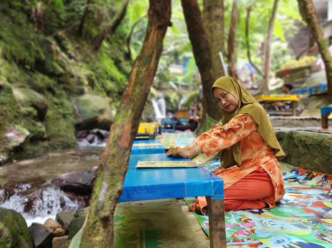 Air Terjun Jumog景点图片