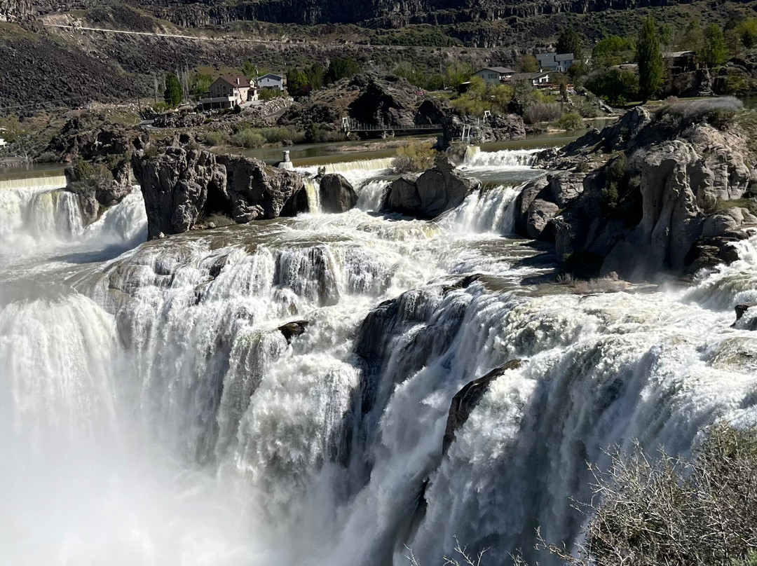 Big Green Adventure Tours-特温福尔斯必去景点