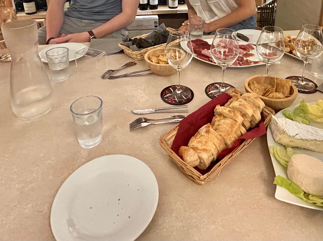 La Petite Cave de Saint Paul-圣保罗必去景点