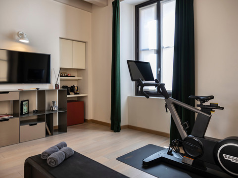 萨沃纳18号套房主图