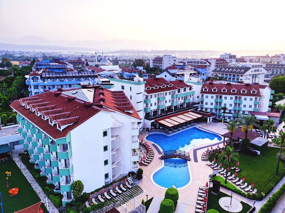 Monachus Hotel & Spa