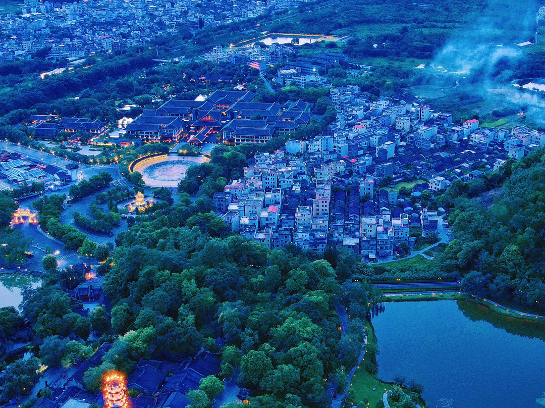 禅泉度假酒店主图