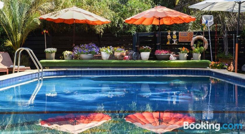 Beit Ram Sherf主图