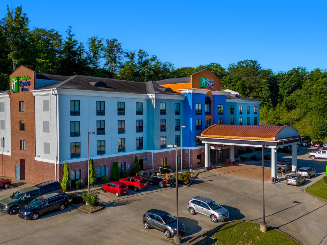 Holiday Inn Express & Suites Charleston Nw - Cross Lanes By IHG主图