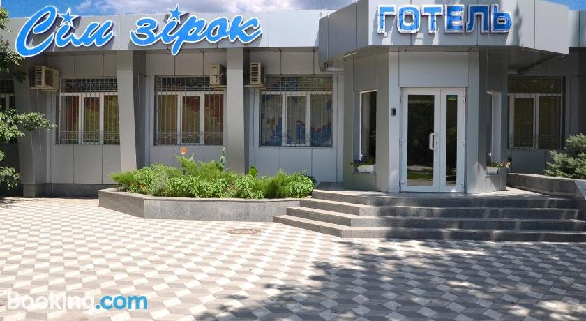 Hotel 7 Zirok