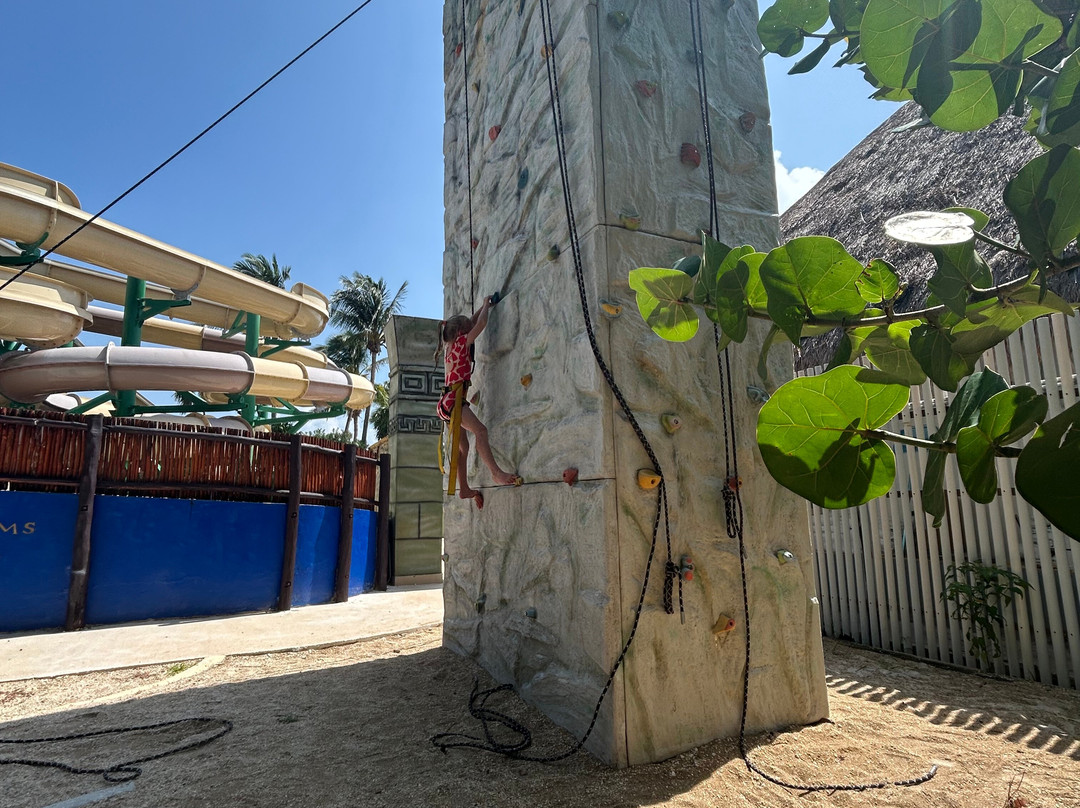 坎昆蓝宝石海滨度假村 主图