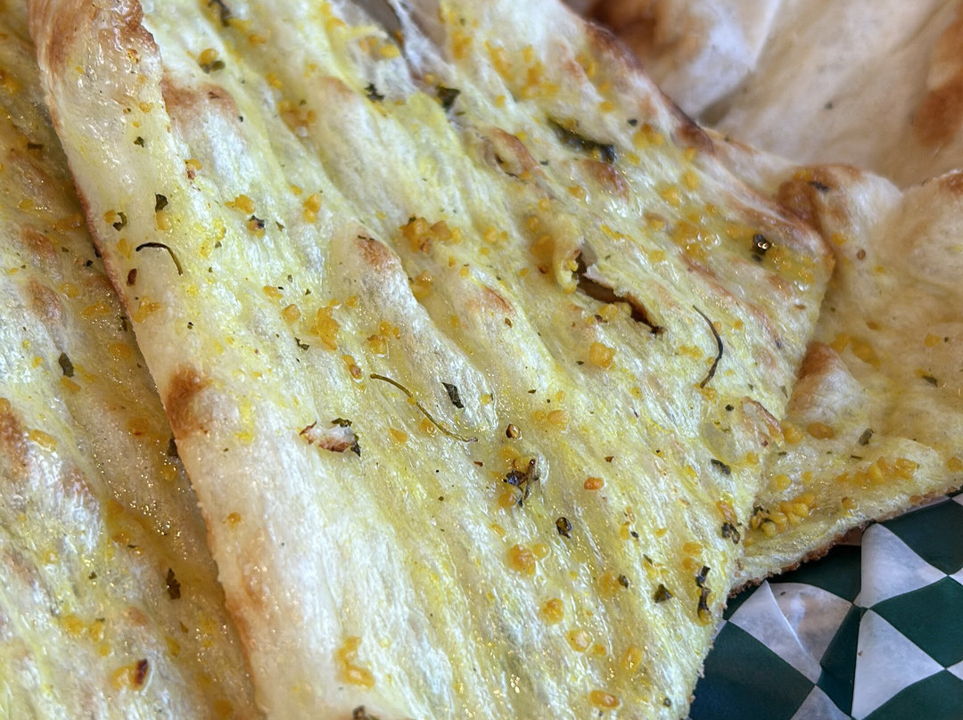 Garlic and greens kitchen and bar