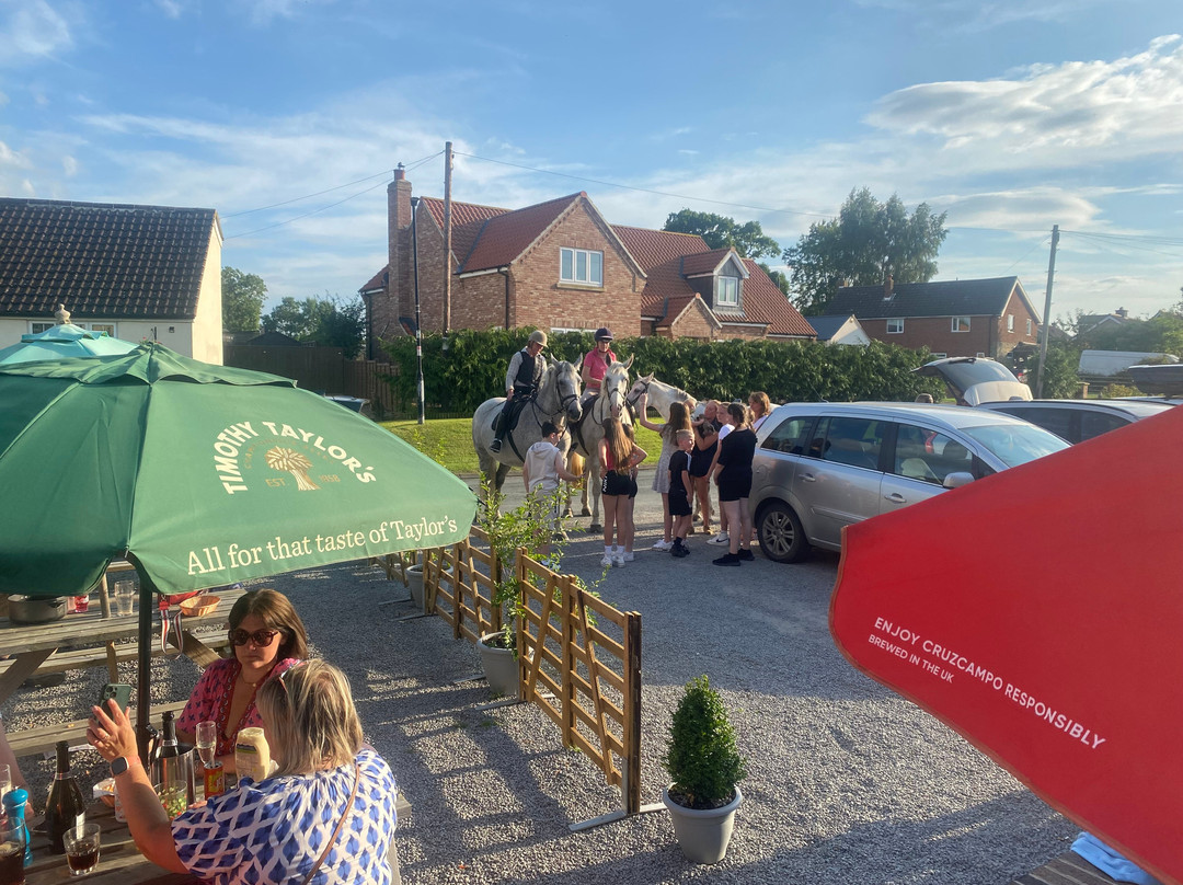 The Courtyard Rooms主图