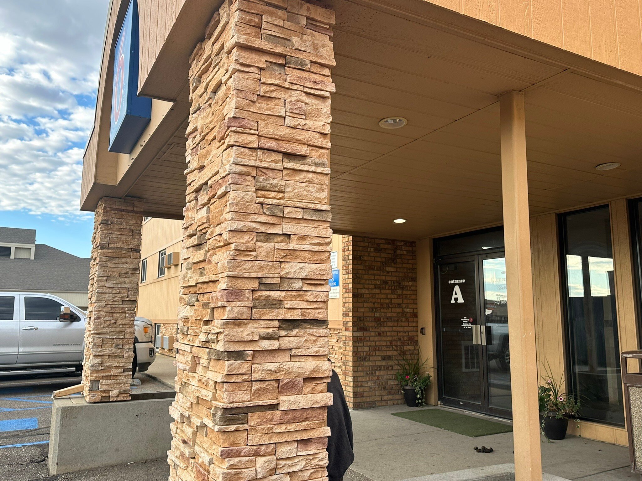 Motel 6 Minot, ND-官方
