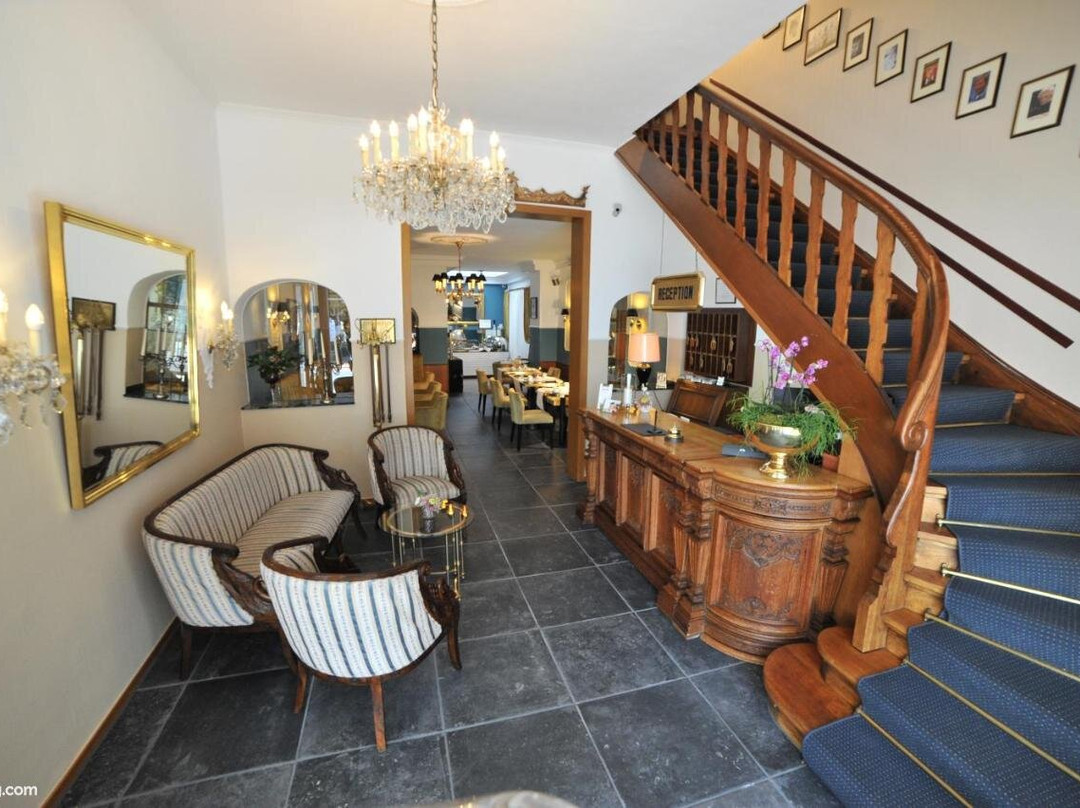 Hotel Rheinischer Hof主图