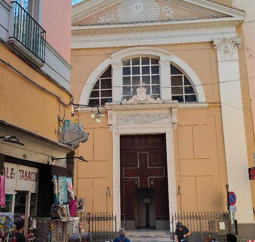 Chiesa di San Leonardo-普罗奇达必去景点