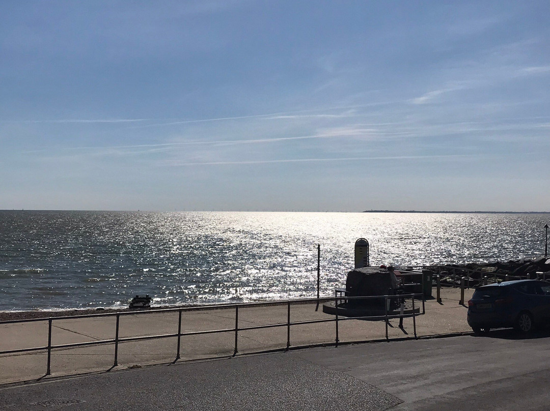 Suffolk Yacht Harbour景点图片