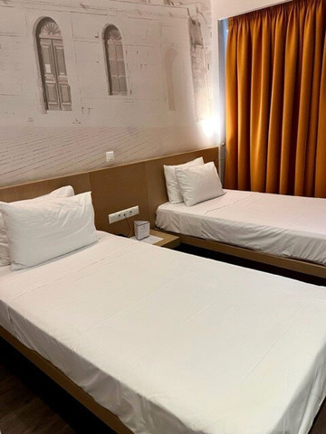 卡瑞缇酒店主图