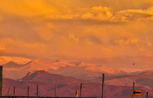 Hawthorn Suites by Wyndham Loveland主图