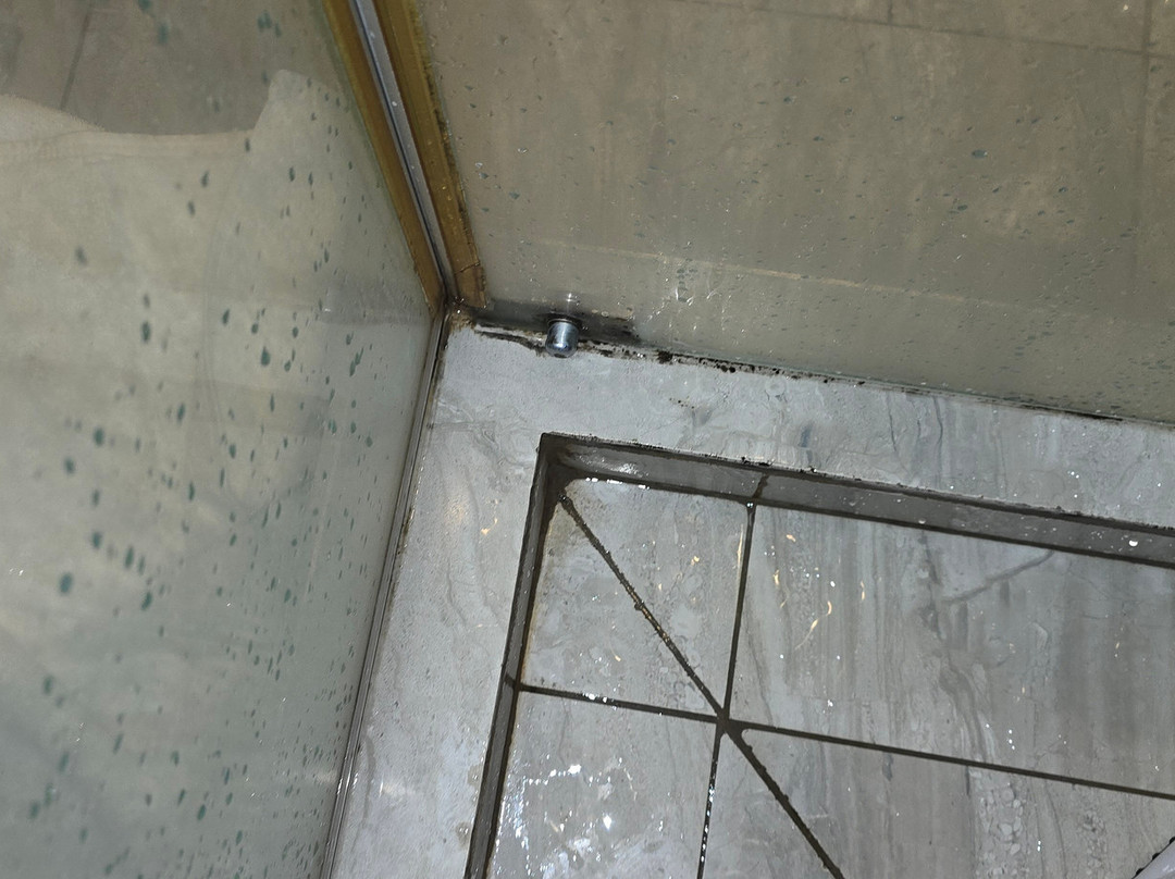 Dua Dua Beach Resort主图