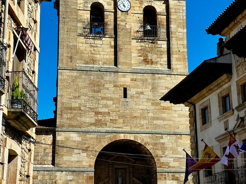 Iglesia de Nuestra Señora del Pino-Vinuesa必去景点
