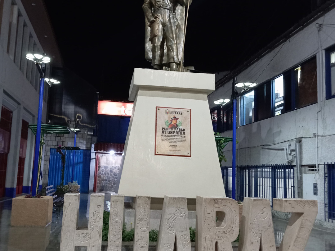 Plaza de Armas-瓦拉斯必去景点