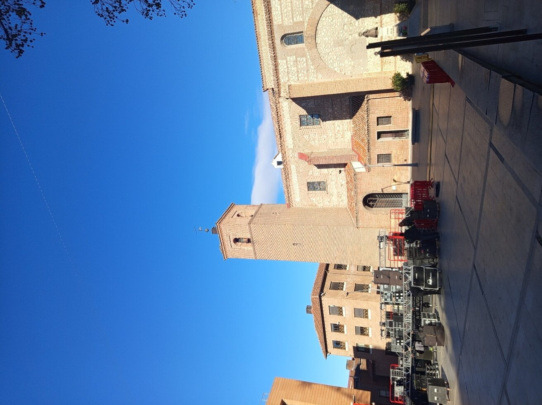 Parroquia Santa María la Blanca-艾科坎必去景点