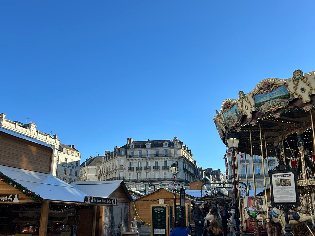 Place du Ralliement景点图片