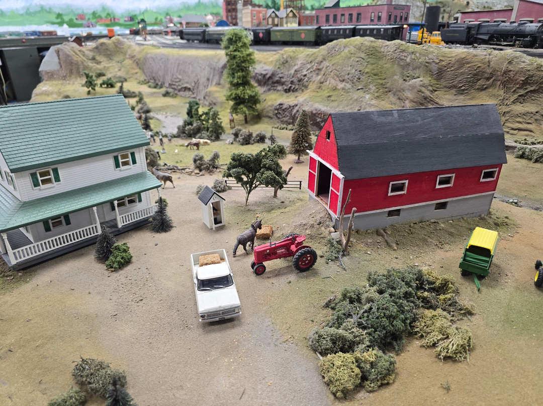 Detroit Model Railroad Club-Holly必去景点