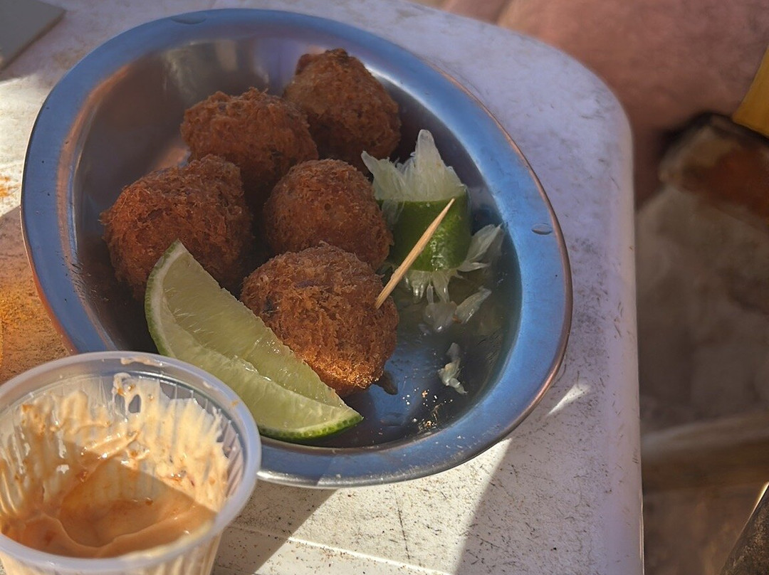 Brigitte Bardot Statue-布基亚斯必去景点