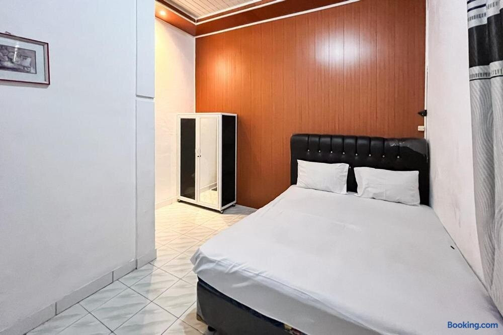 SPOT ON 2389 Kostel 99