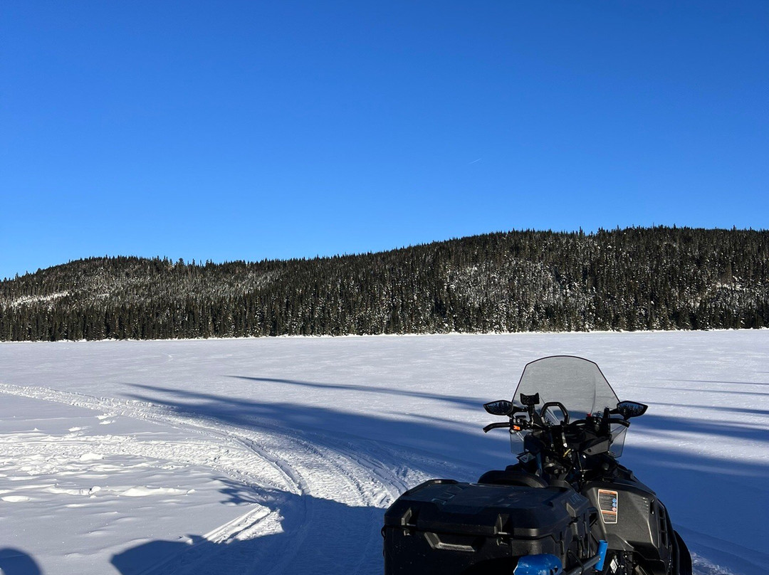 Centre d'experience skidoo Can-am Nord Expé-拉马尔拜必去景点