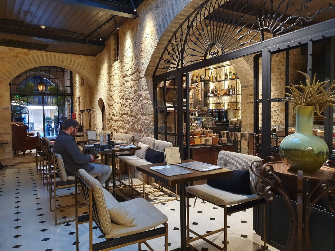 Stoes Boutique Hotel