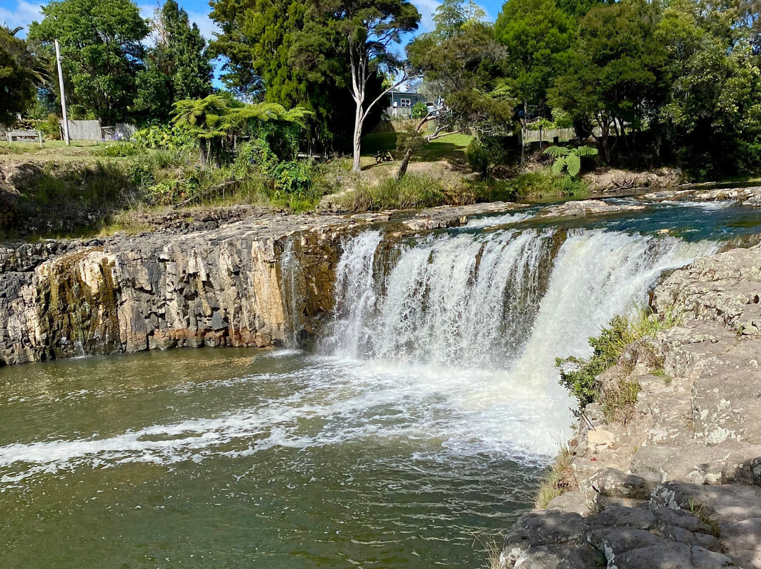 Waitangi To Haruru Falls Trail景点图片