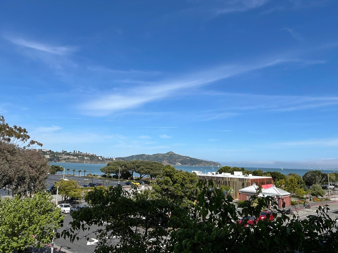 野草莓Spa酒店主图