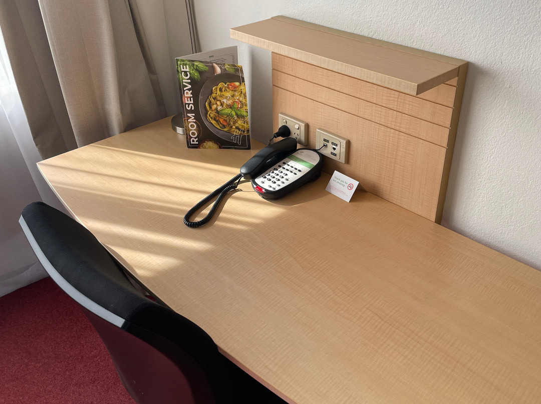 假日墨尔本机场酒店主图