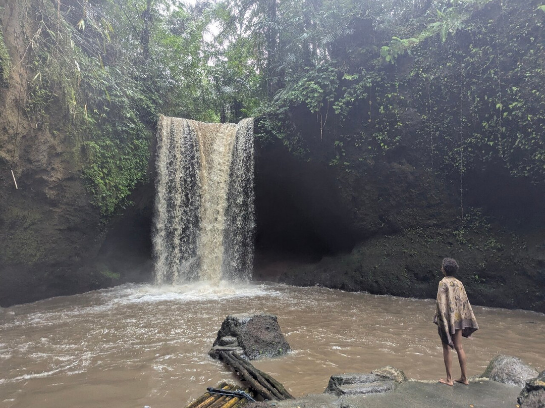 Suwat Waterfall-吉安雅必去景点