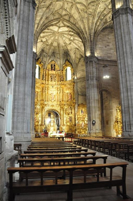 Church of Santo Tomas-哈罗必去景点