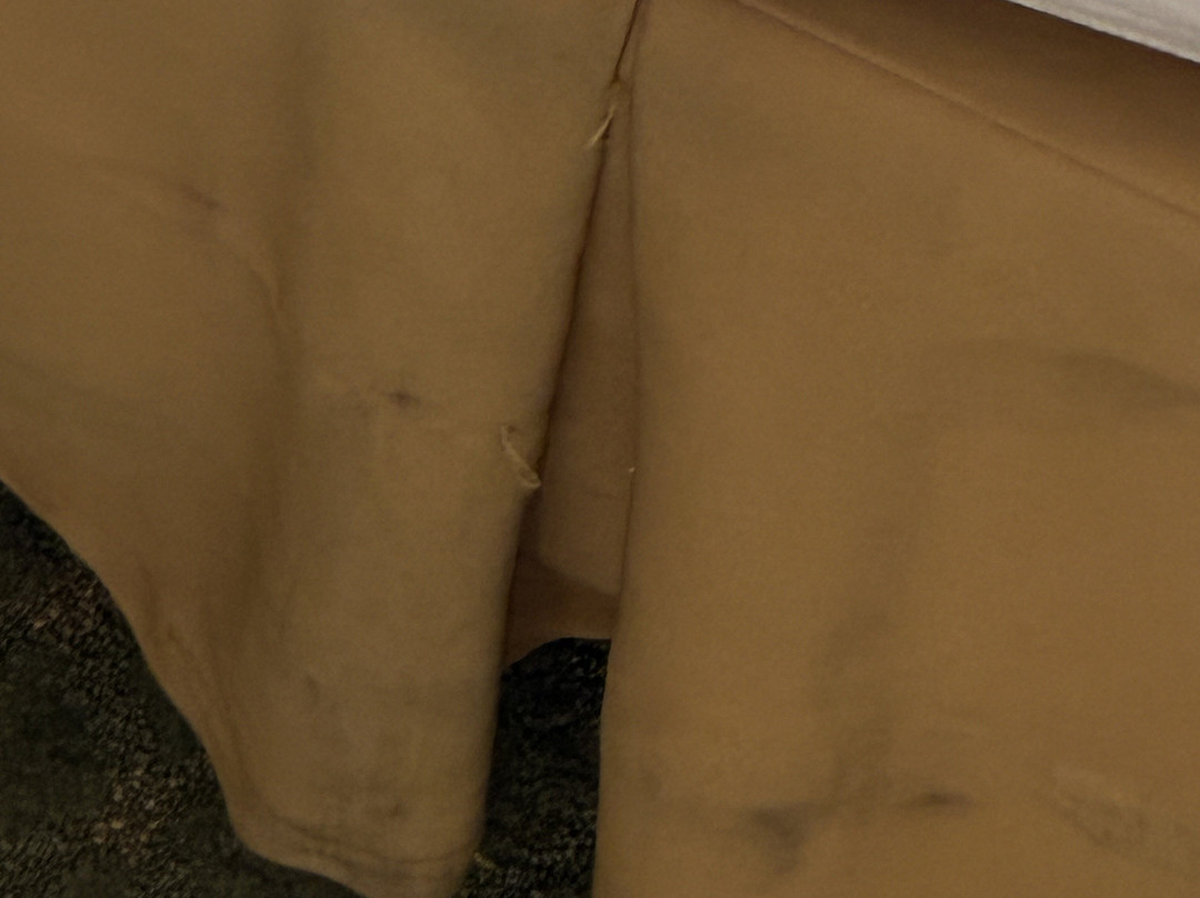 怀特河套房酒店主图