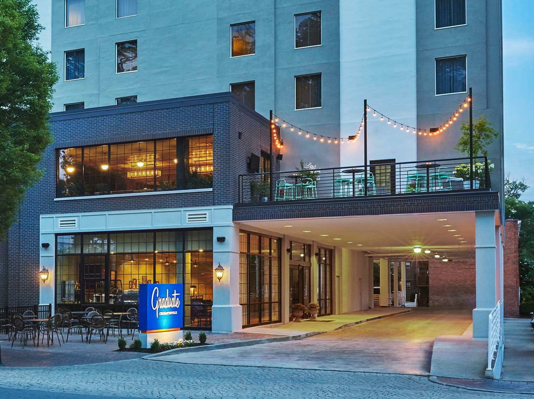 Graduate By Hilton Charlottesville主图