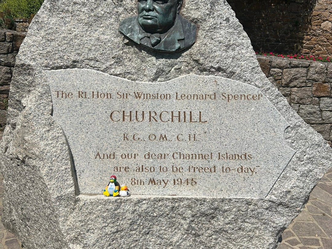 Sir Winston Churchill Memorial Park-圣布雷拉德必去景点