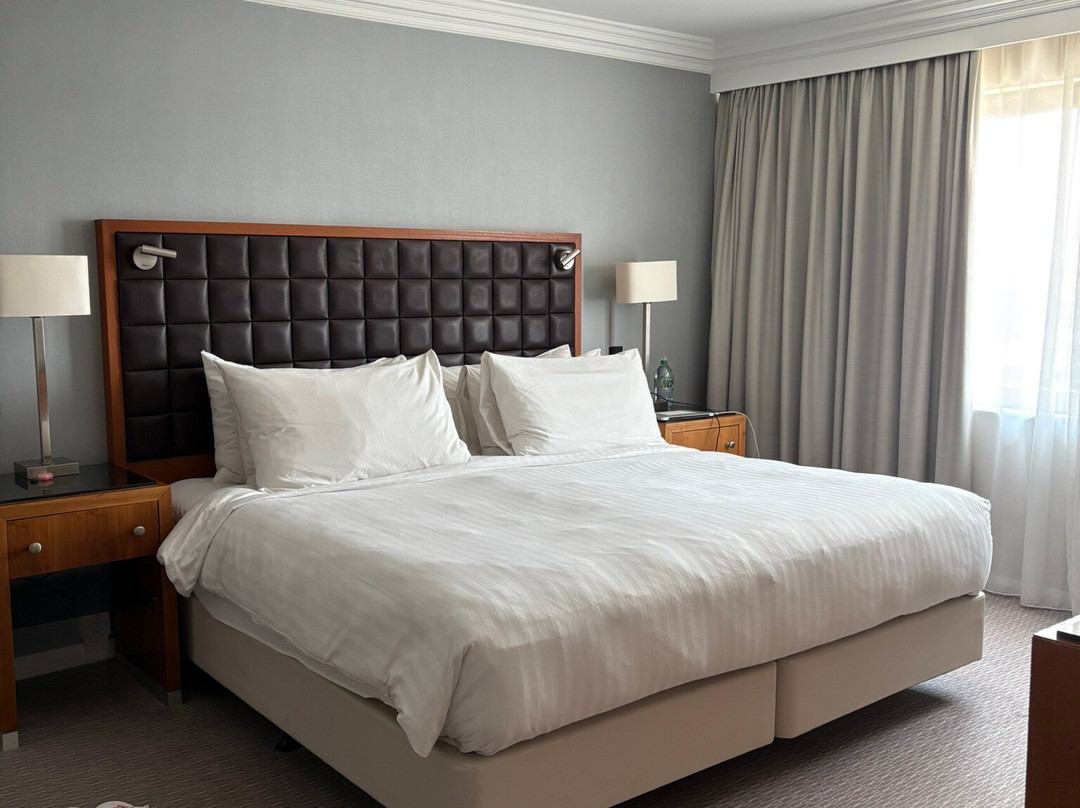 朴次茅斯万豪酒店主图