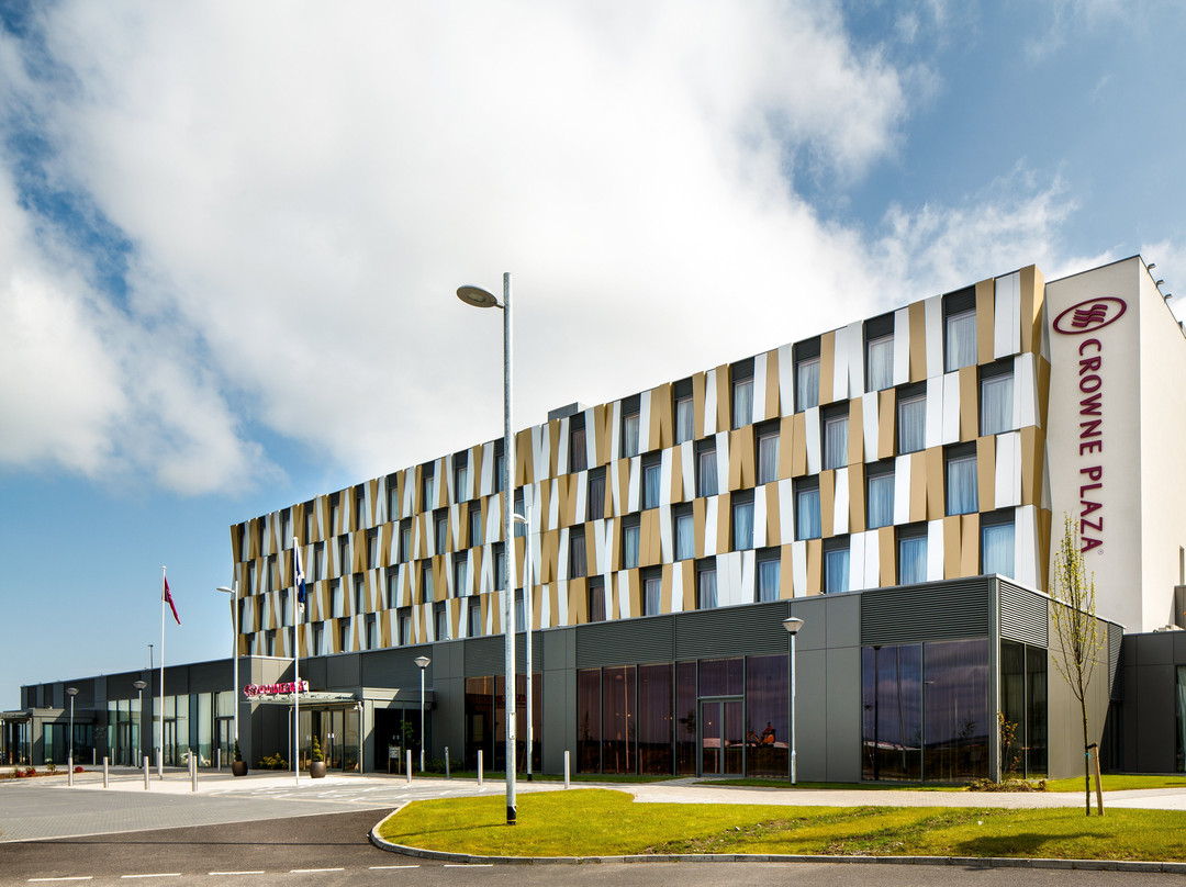 Crowne Plaza Aberdeen Airport by IHG