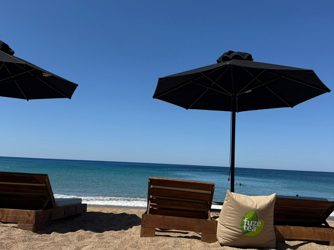 KOA Beach Pool Bar-Gargalianoi必去景点