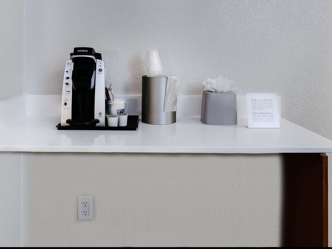 Holiday Inn Express & Suites Walterboro I-95 by IHG主图