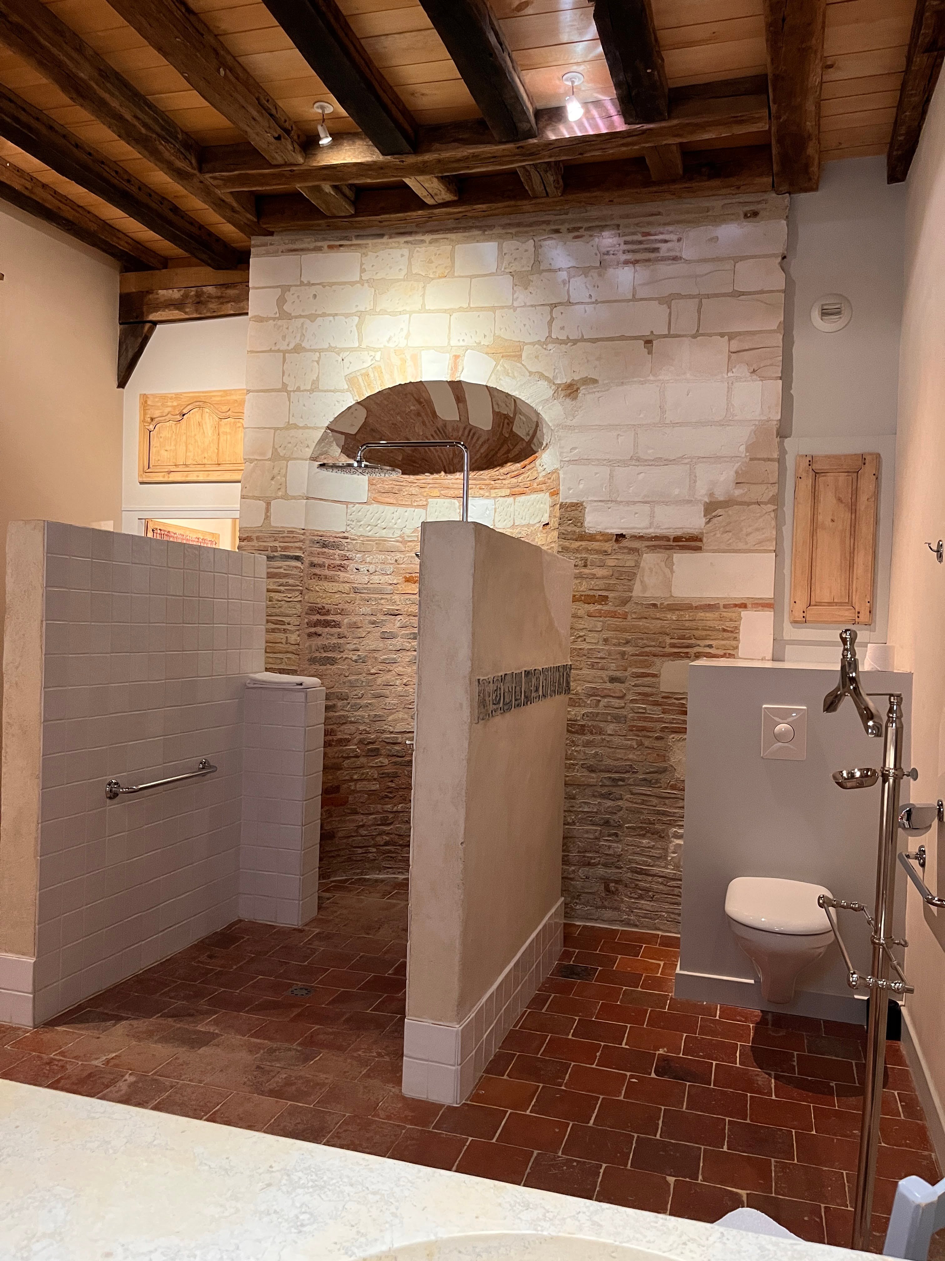La Maison De Rhodes Hôtel & Spa 5*-浴室
