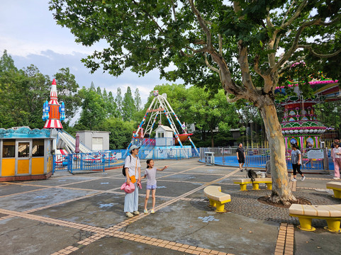 长风公园-上海市必去景点