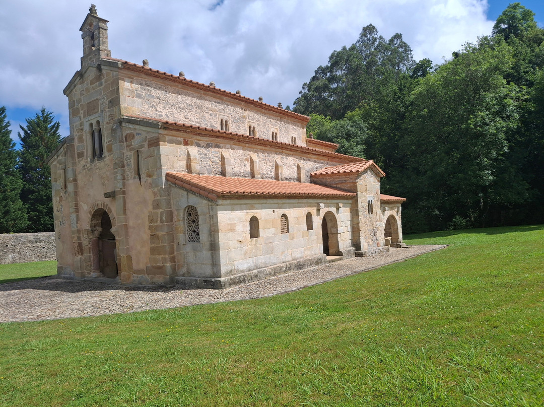 San Salvador de Valdedios El Coventin-Valdedios必去景点