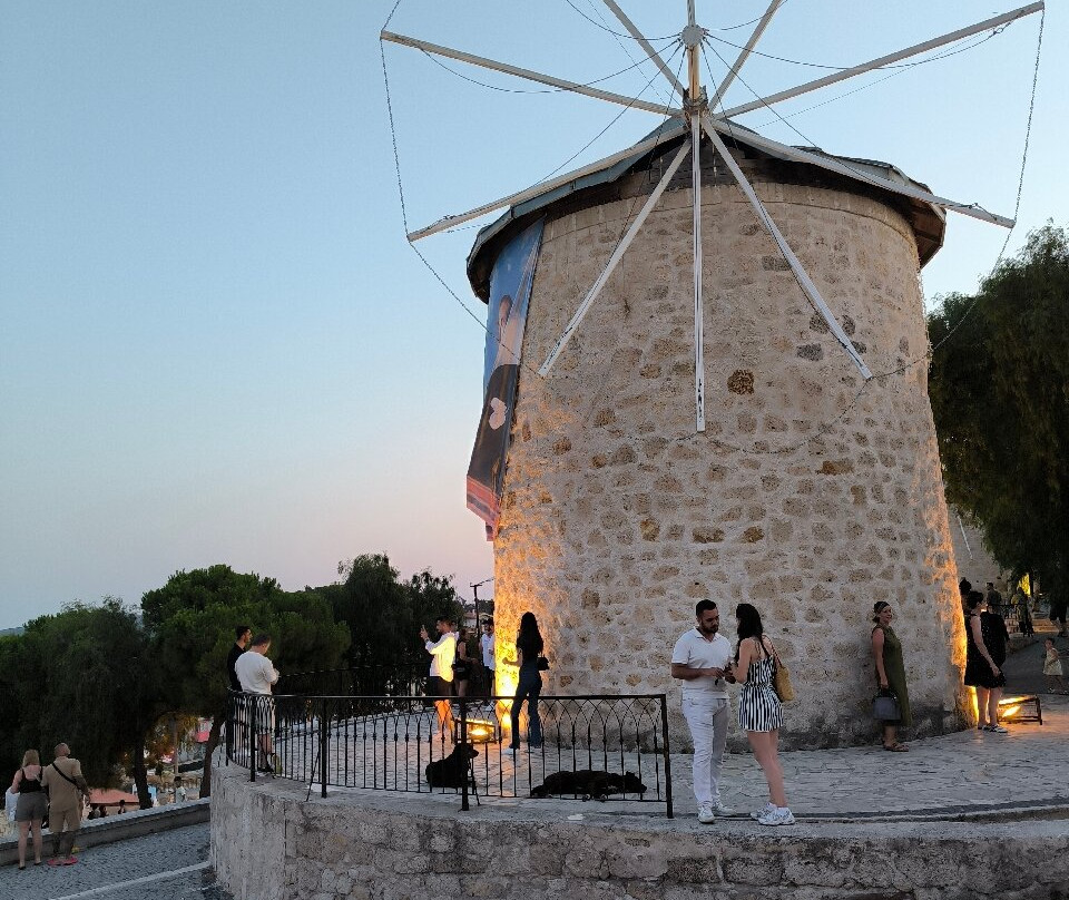Alacati Yel Degirmenleri-阿拉恰特必去景点