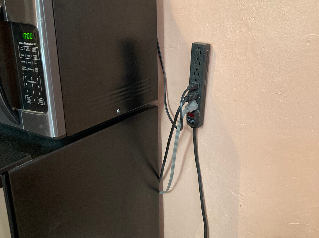 The Town's Inn主图