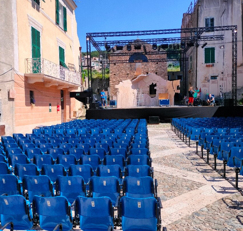 Antico Borgo Saraceno-Borgio Verezzi必去景点