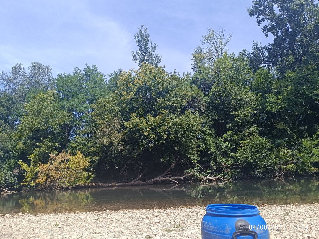 Cèze Canoës-Goudargues必去景点