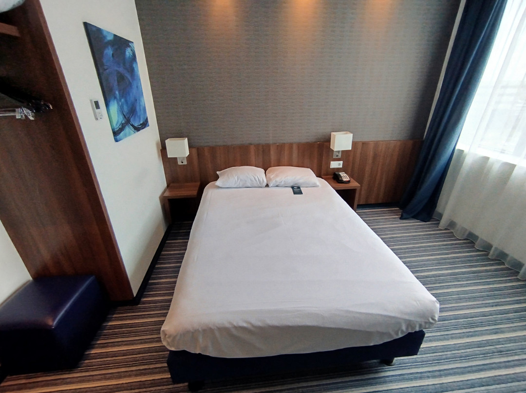 阿姆斯特丹竞技场塔智选假日酒店主图