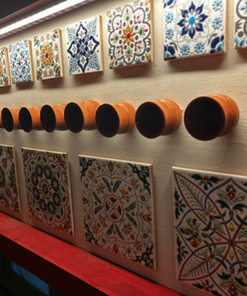 Taverna VARTHALAMIS餐厅图片