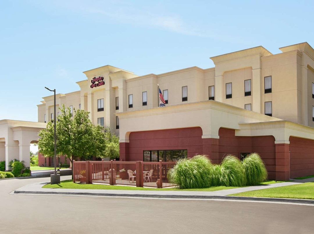 劳顿酒店住宿-Hampton Inn & Suites Lawton